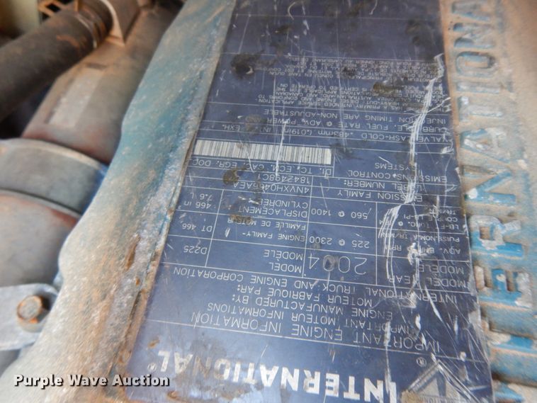 image for item DM2881 2005 International 4300  utility / service truck