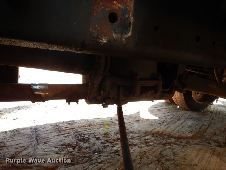 image for item DM2881 2005 International 4300  utility / service truck