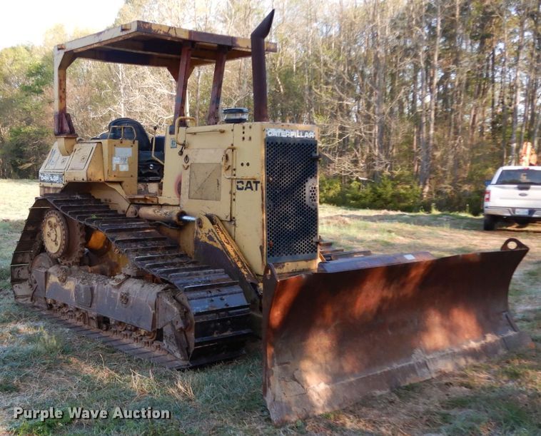 image for item DM2906 1989 Caterpillar D4H LGP  dozer