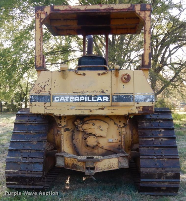 image for item DM2906 1989 Caterpillar D4H LGP  dozer