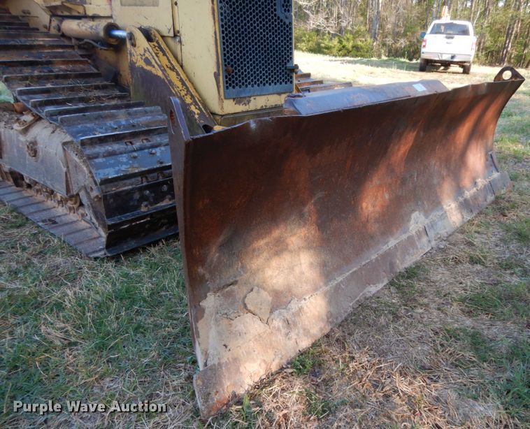 image for item DM2906 1989 Caterpillar D4H LGP  dozer