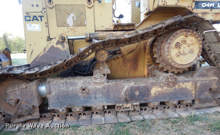 image for item DM2906 1989 Caterpillar D4H LGP  dozer