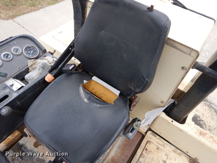 image for item DM4251 2000 Ingersoll Rand SD-115F  single drum vibratory roller