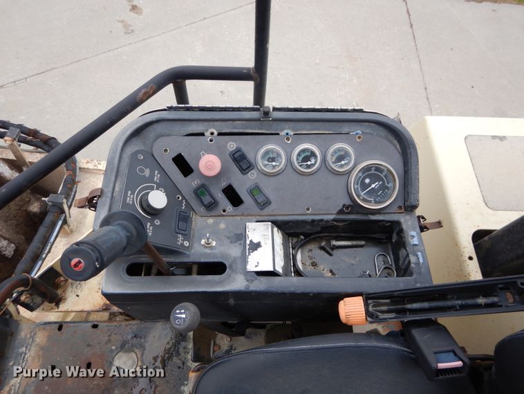 image for item DM4251 2000 Ingersoll Rand SD-115F  single drum vibratory roller