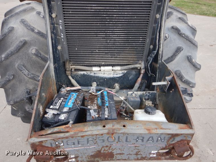 image for item DM4251 2000 Ingersoll Rand SD-115F  single drum vibratory roller