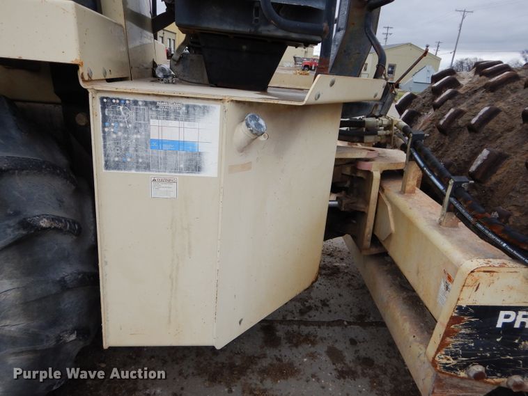 image for item DM4251 2000 Ingersoll Rand SD-115F  single drum vibratory roller