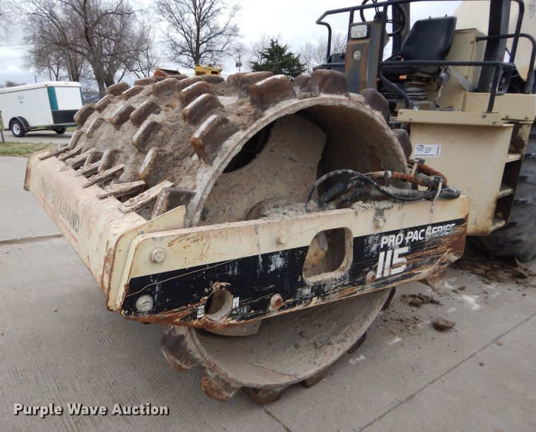 image for item DM4251 2000 Ingersoll Rand SD-115F  single drum vibratory roller