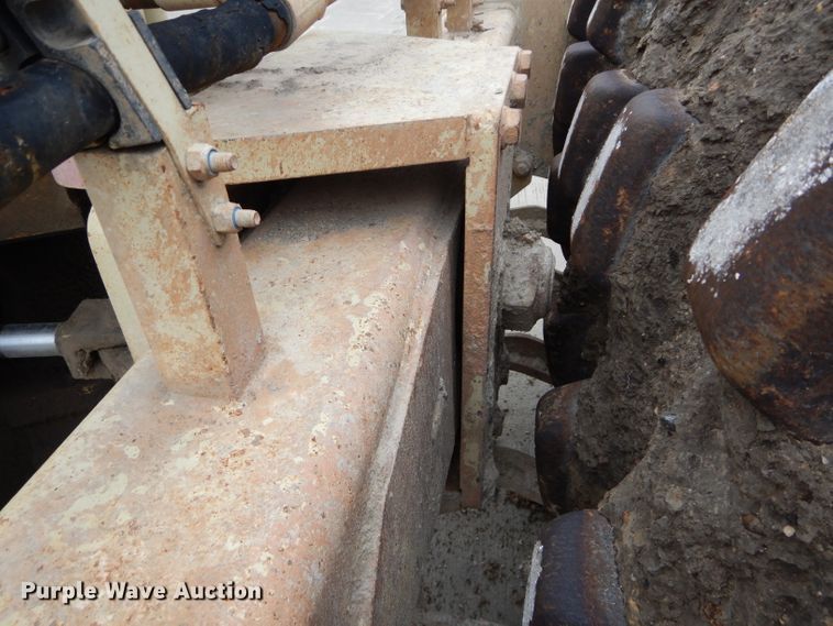 image for item DM4251 2000 Ingersoll Rand SD-115F  single drum vibratory roller