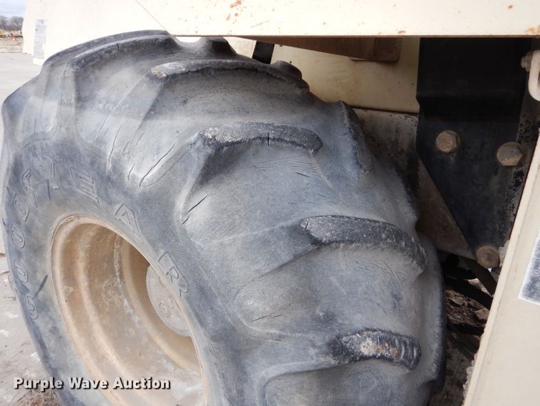 image for item DM4251 2000 Ingersoll Rand SD-115F  single drum vibratory roller