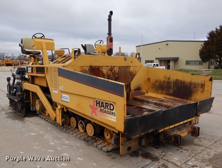 image for item DM4254 1995 Caterpillar AP-1050  paver