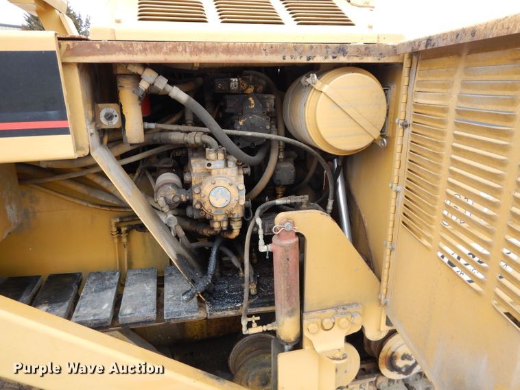 image for item DM4254 1995 Caterpillar AP-1050  paver