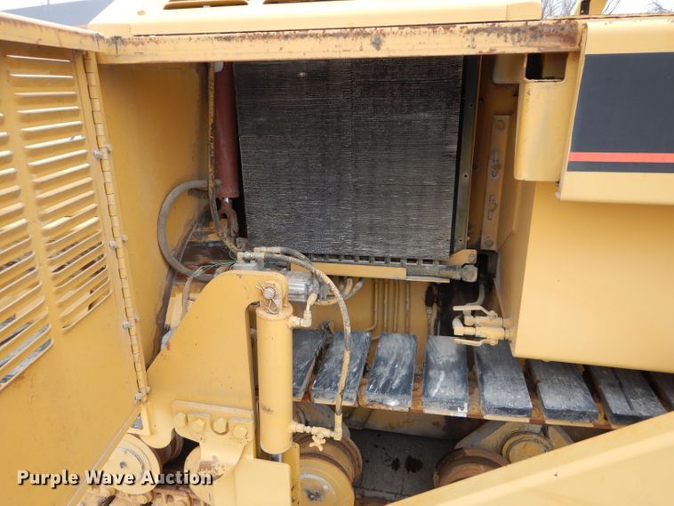 image for item DM4254 1995 Caterpillar AP-1050  paver