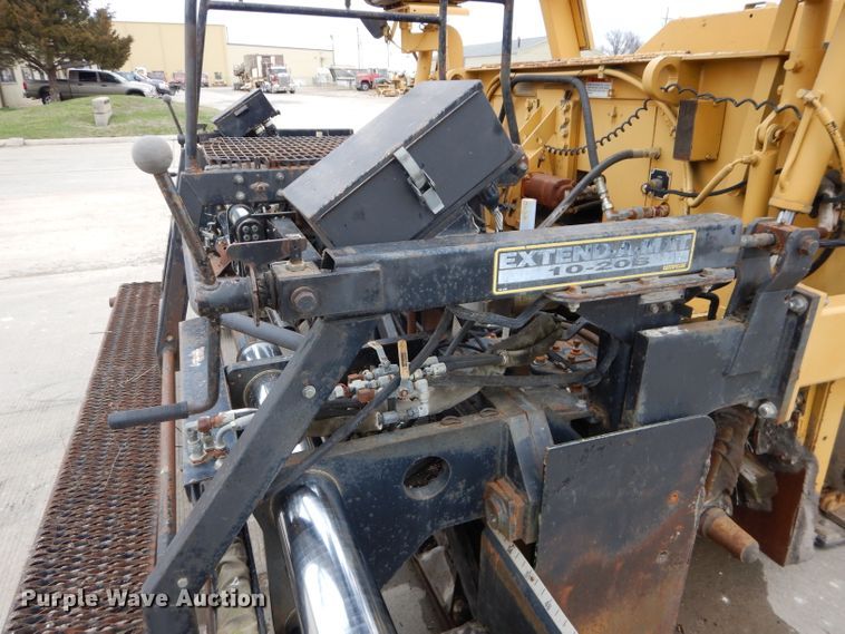 image for item DM4254 1995 Caterpillar AP-1050  paver