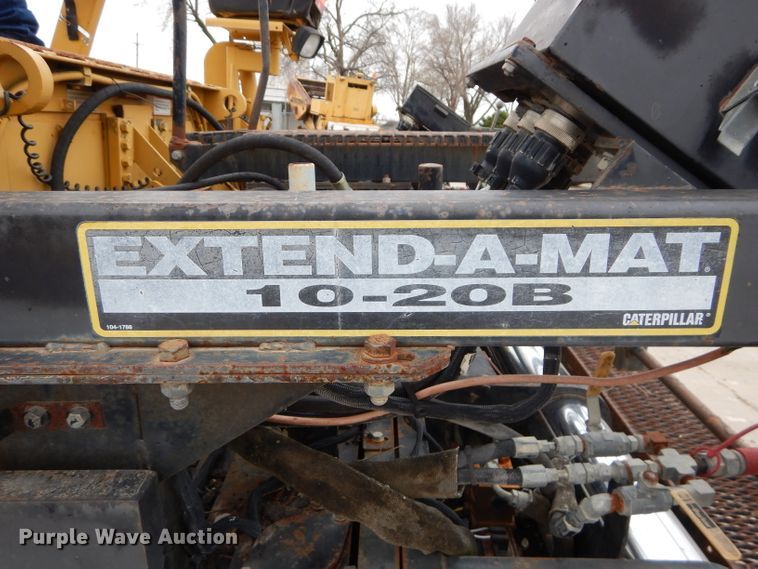 image for item DM4254 1995 Caterpillar AP-1050  paver