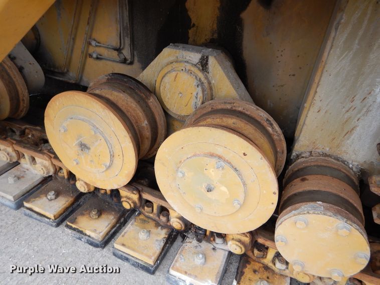 image for item DM4254 1995 Caterpillar AP-1050  paver