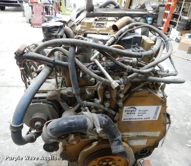 image for item DM4260 2004 Caterpillar C13  engine
