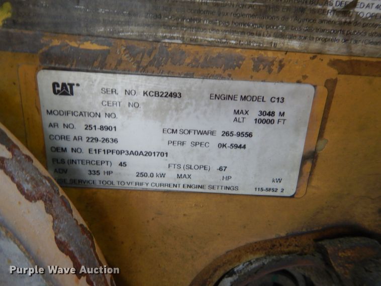image for item DM4260 2004 Caterpillar C13  engine