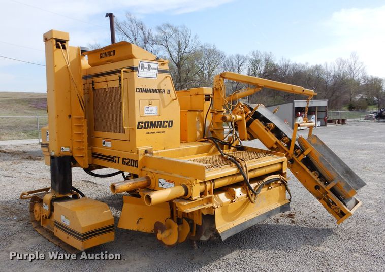 image for item DM4266 1991 Gomaco GT6200 curb machine