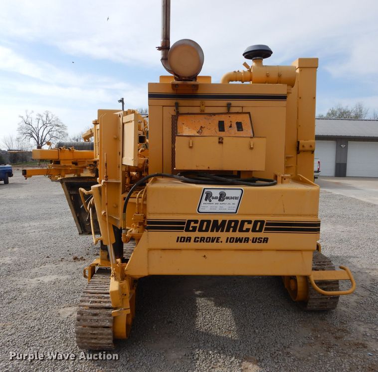 image for item DM4266 1991 Gomaco GT6200 curb machine