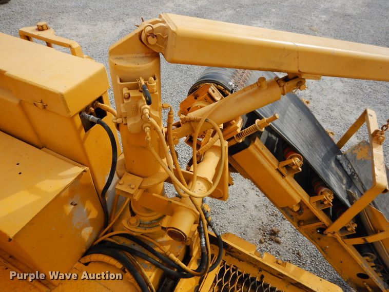 image for item DM4266 1991 Gomaco GT6200 curb machine