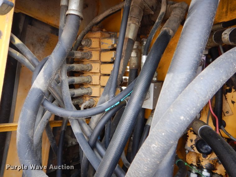 image for item DM4266 1991 Gomaco GT6200 curb machine