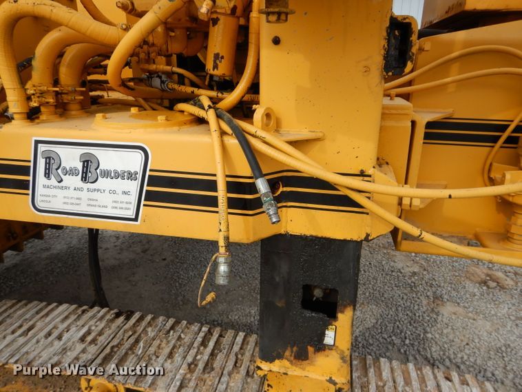 image for item DM4266 1991 Gomaco GT6200 curb machine