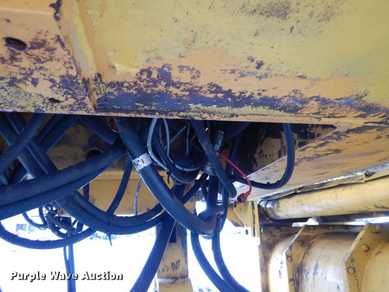 image for item DM4266 1991 Gomaco GT6200 curb machine