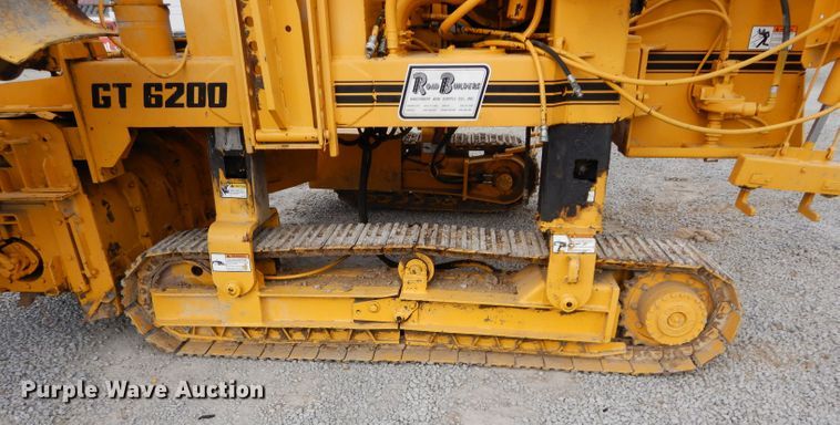 image for item DM4266 1991 Gomaco GT6200 curb machine