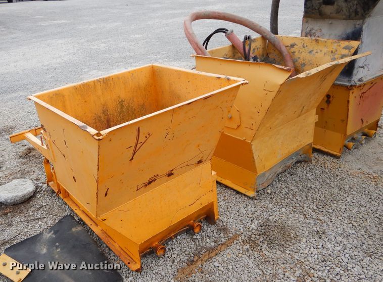 image for item DM4266 1991 Gomaco GT6200 curb machine