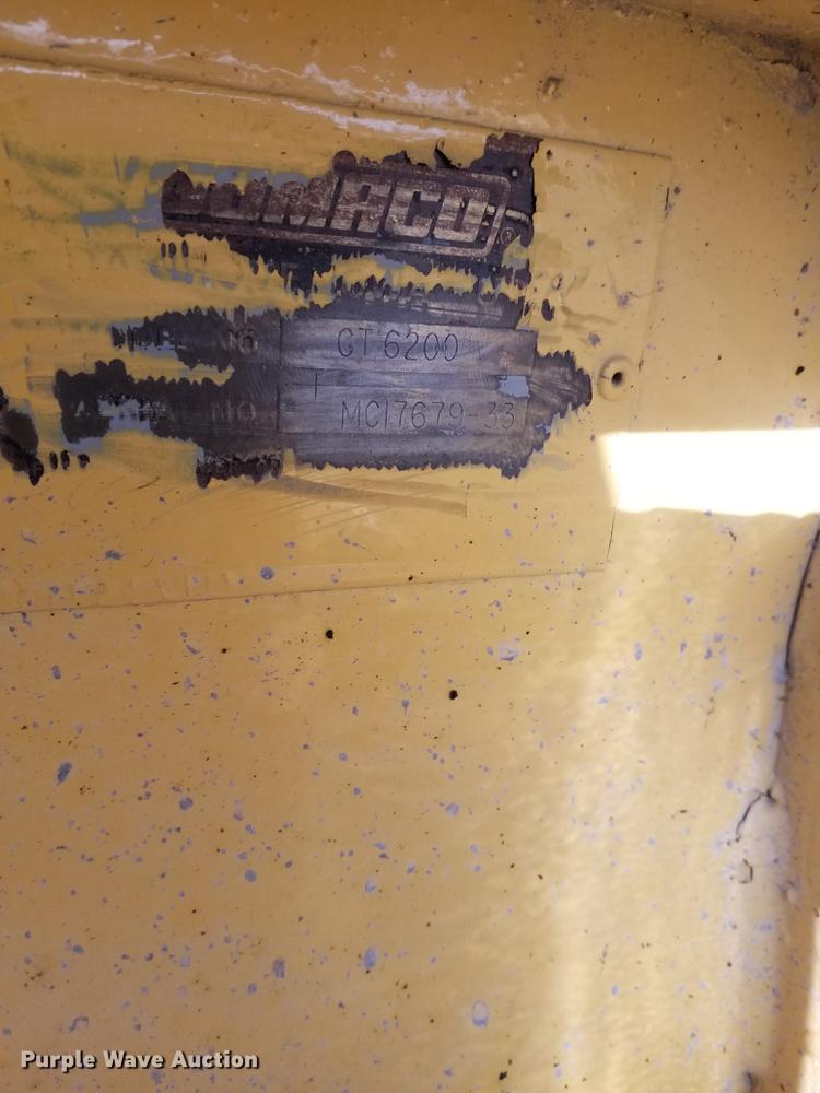 image for item DM4266 1991 Gomaco GT6200 curb machine