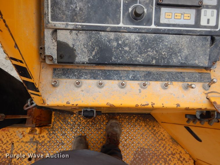 image for item DM4267 1996 Gomaco GT3600 curb machine