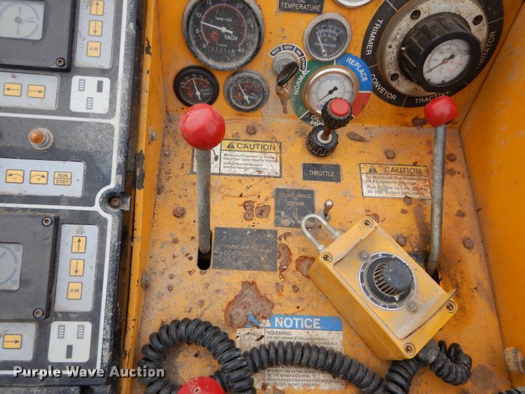 image for item DM4267 1996 Gomaco GT3600 curb machine