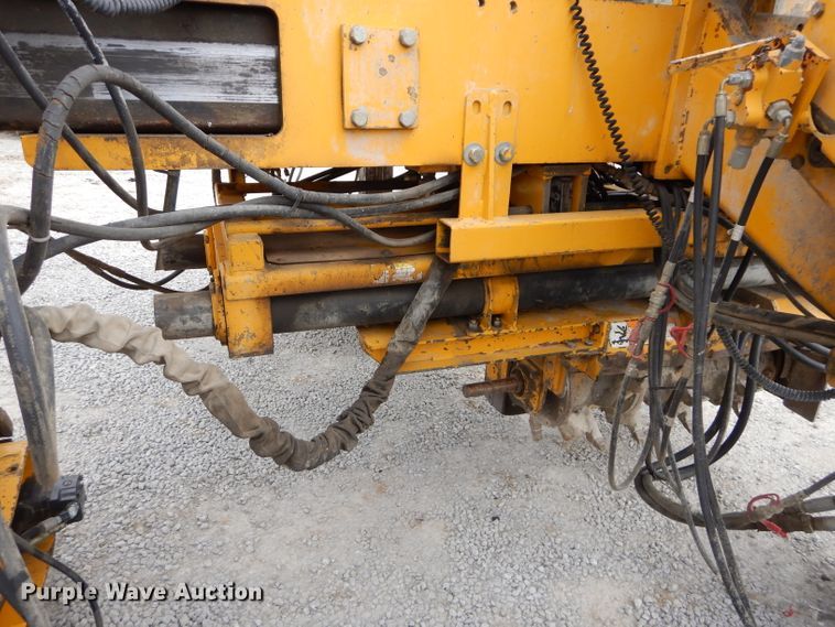 image for item DM4267 1996 Gomaco GT3600 curb machine