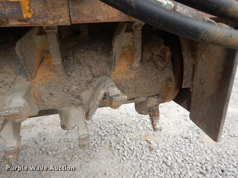 image for item DM4267 1996 Gomaco GT3600 curb machine