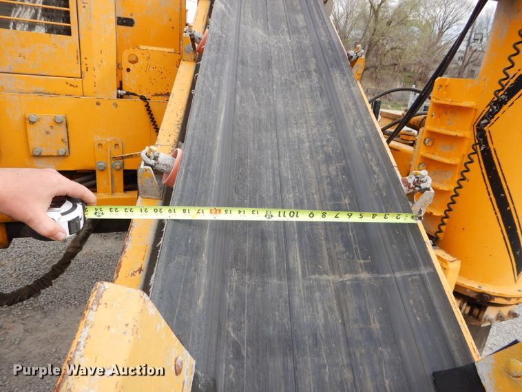 image for item DM4267 1996 Gomaco GT3600 curb machine