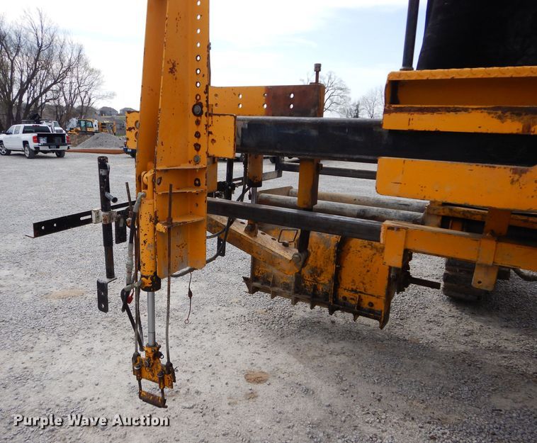 image for item DM4267 1996 Gomaco GT3600 curb machine