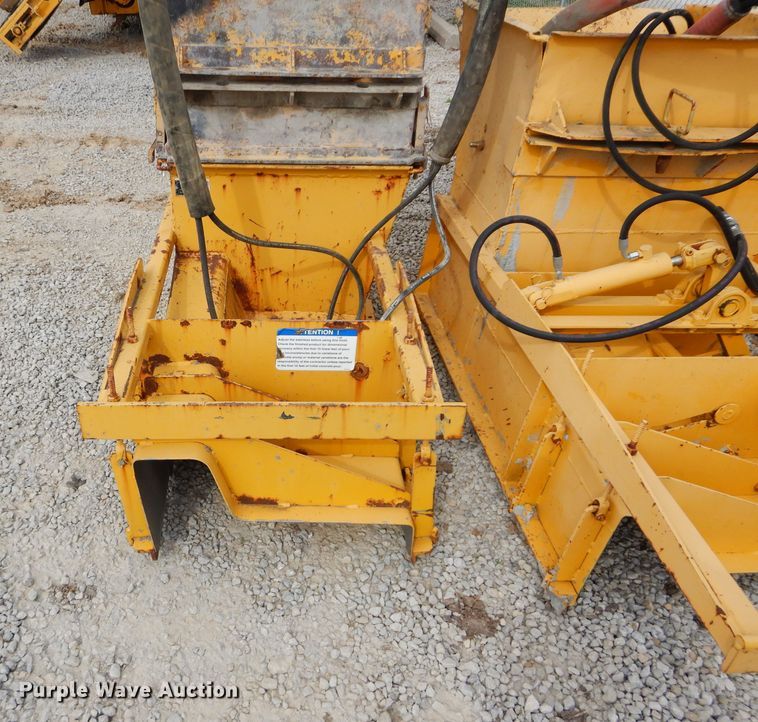 image for item DM4267 1996 Gomaco GT3600 curb machine