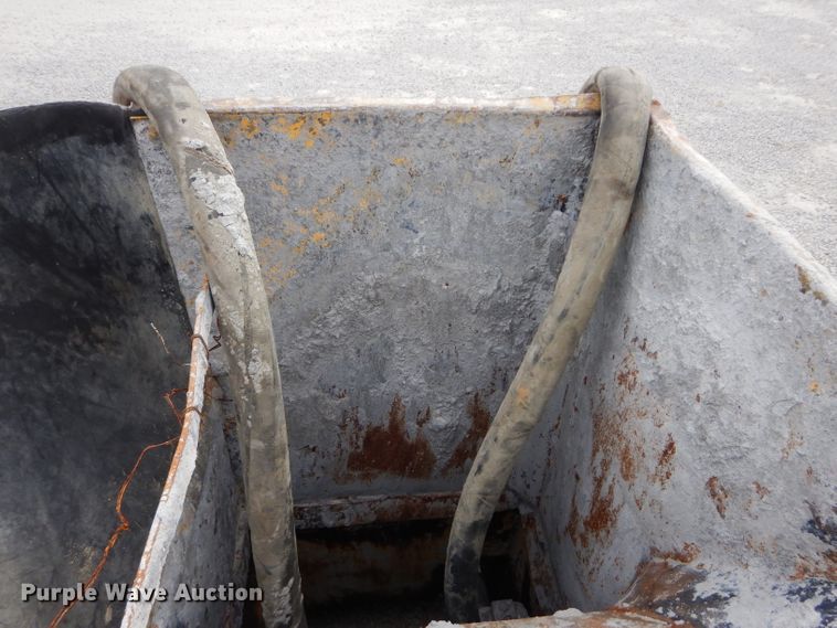 image for item DM4267 1996 Gomaco GT3600 curb machine