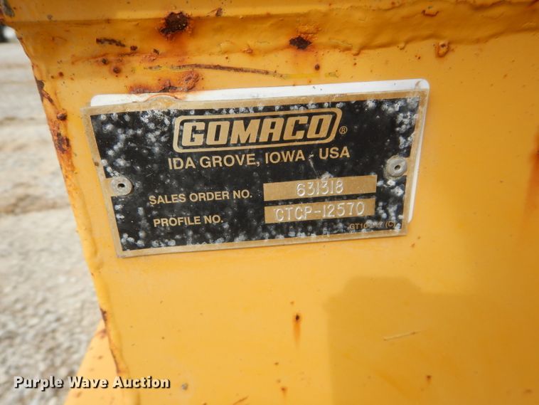image for item DM4267 1996 Gomaco GT3600 curb machine