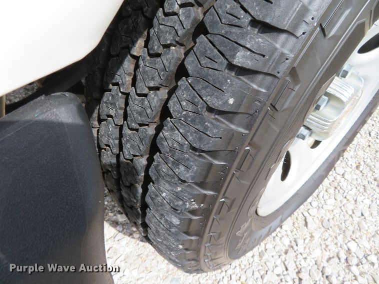 image for item DN5756 2013 Chevrolet Express  van