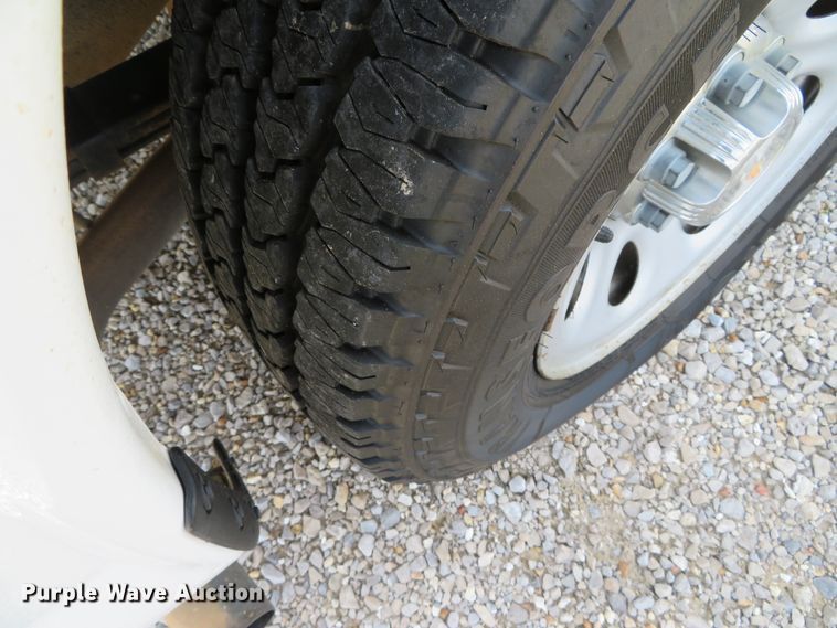 image for item DN5756 2013 Chevrolet Express  van