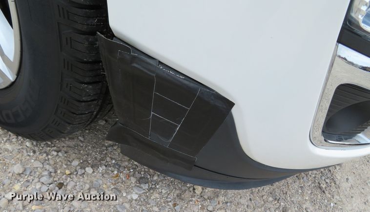 image for item DN5757 2013 Chevrolet Traverse LT  SUV