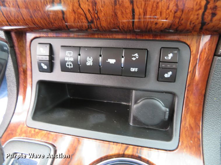 image for item DN5757 2013 Chevrolet Traverse LT  SUV