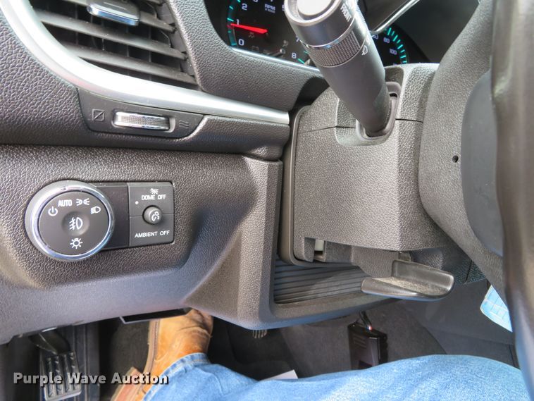 image for item DN5757 2013 Chevrolet Traverse LT  SUV