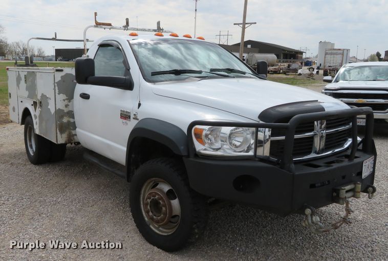 image for item DN5758 2008 Dodge Ram 5500  utility / service truck