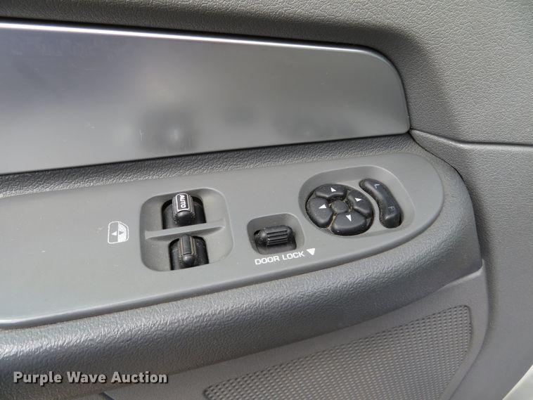 image for item DN5758 2008 Dodge Ram 5500  utility / service truck