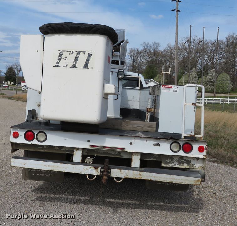 image for item DN5759 2010 Dodge Ram 5500HD  bucket truck