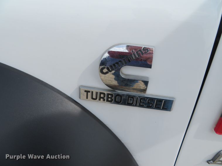 image for item DN5759 2010 Dodge Ram 5500HD  bucket truck