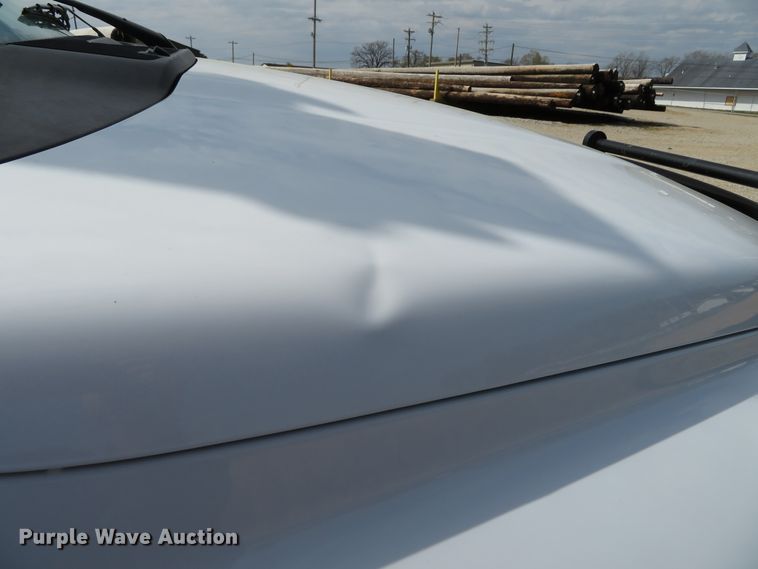 image for item DN5759 2010 Dodge Ram 5500HD  bucket truck