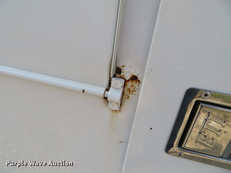 image for item DN5759 2010 Dodge Ram 5500HD  bucket truck